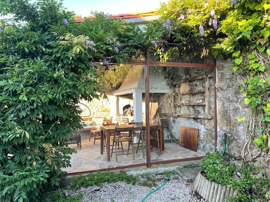 Villa Lugar Do Curro, San Martino De Ozon Muxía Exterior foto